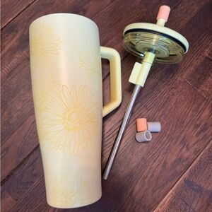 BRUMATE ERA 40 Ounce Yellow Floral Travel Tumbler with Straw Lid and Caps Bundle